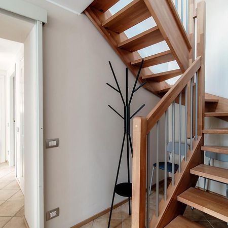 Sky Attic 72 - The House Of Travelers Apartment Como Exterior foto