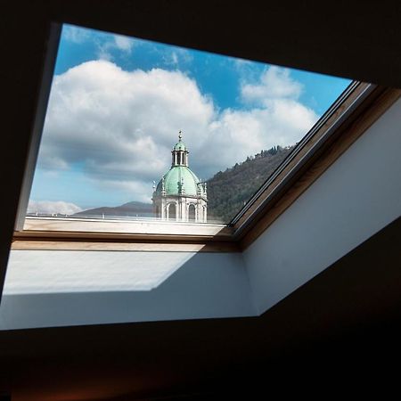 Sky Attic 72 - The House Of Travelers Apartment Como Exterior foto