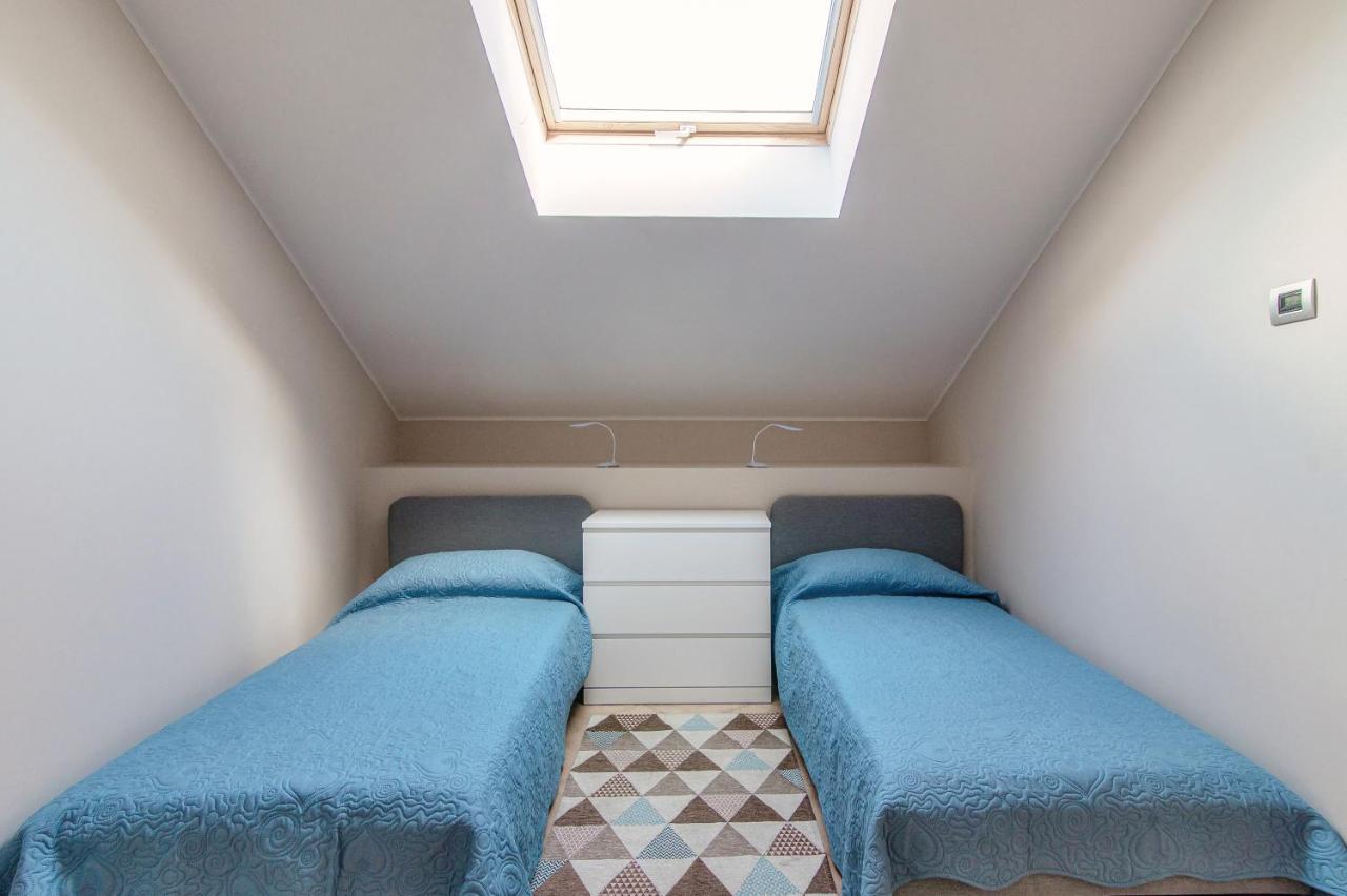 Sky Attic 72 - The House Of Travelers Apartment Como Exterior foto